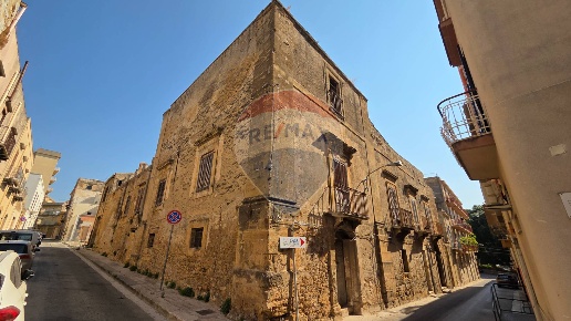 casa indipendente in vendita a Castelvetrano