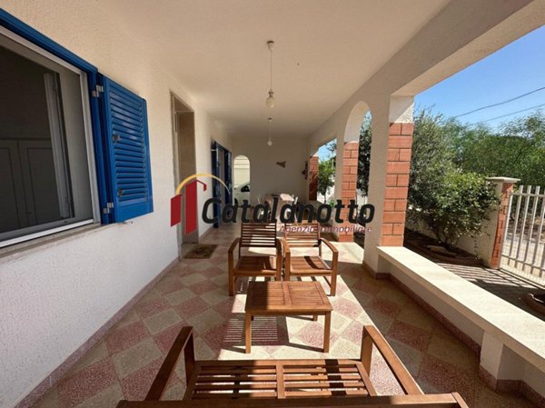 casa indipendente in vendita a Castelvetrano in zona Triscina di Selinunte