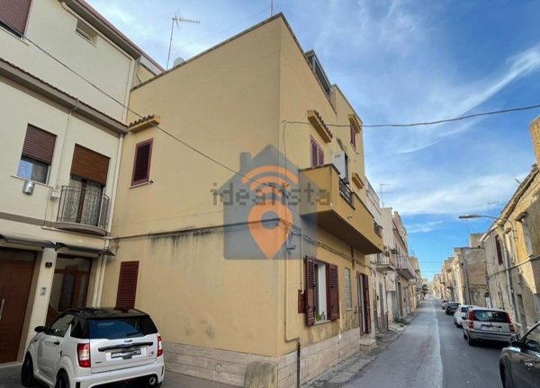 casa indipendente in vendita a Castelvetrano