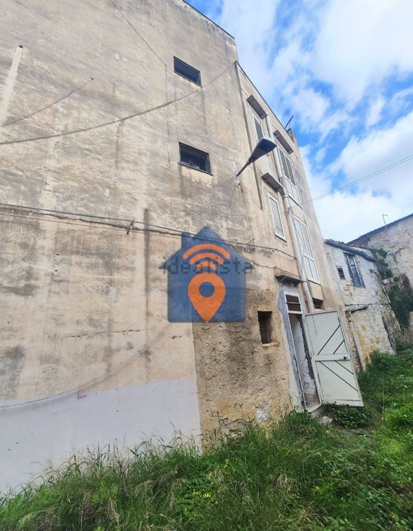 casa indipendente in vendita a Castelvetrano