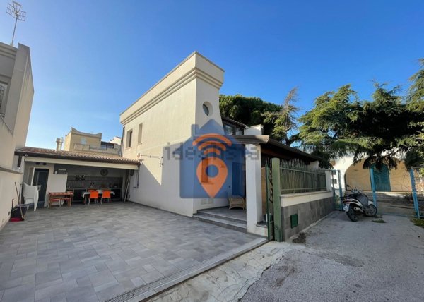 casa indipendente in vendita a Castelvetrano
