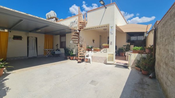 casa indipendente in vendita a Castelvetrano in zona Triscina di Selinunte