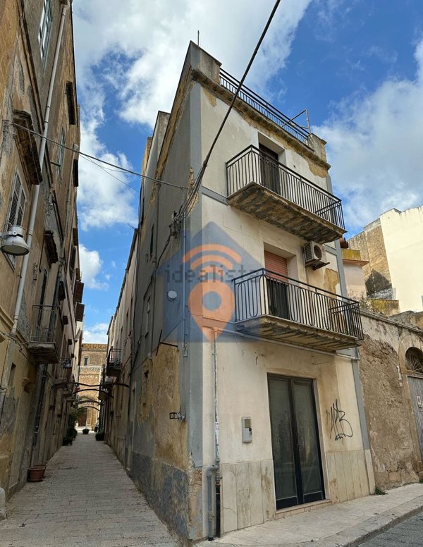 casa indipendente in vendita a Castelvetrano