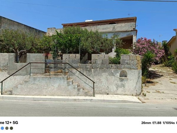 casa indipendente in vendita a Castelvetrano in zona Triscina di Selinunte