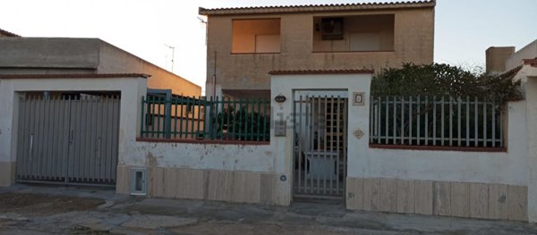casa indipendente in vendita a Castelvetrano in zona Triscina di Selinunte