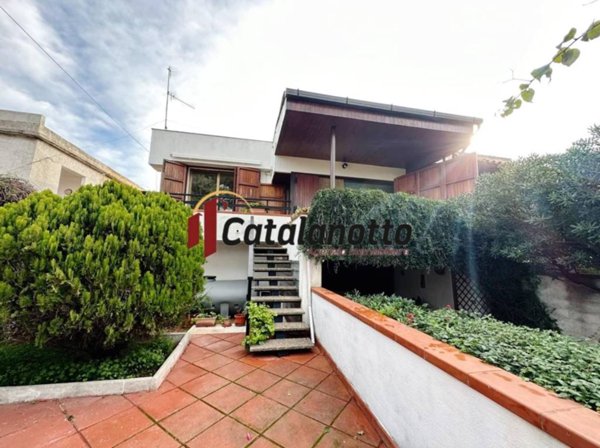 casa indipendente in vendita a Castelvetrano in zona Triscina di Selinunte