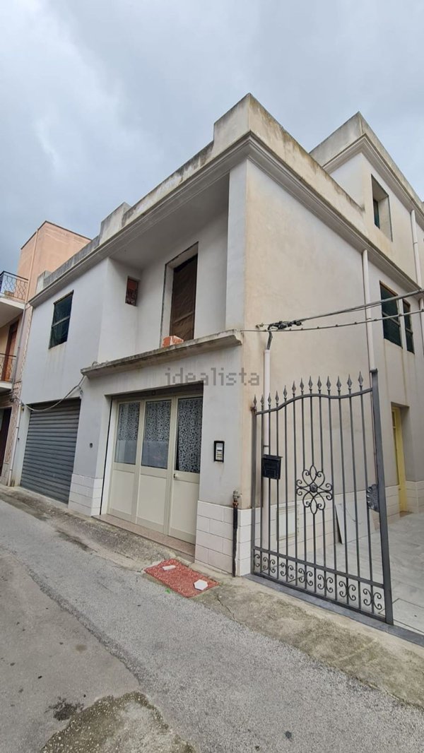 casa indipendente in vendita a Castelvetrano