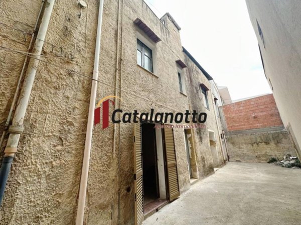 casa indipendente in vendita a Castelvetrano