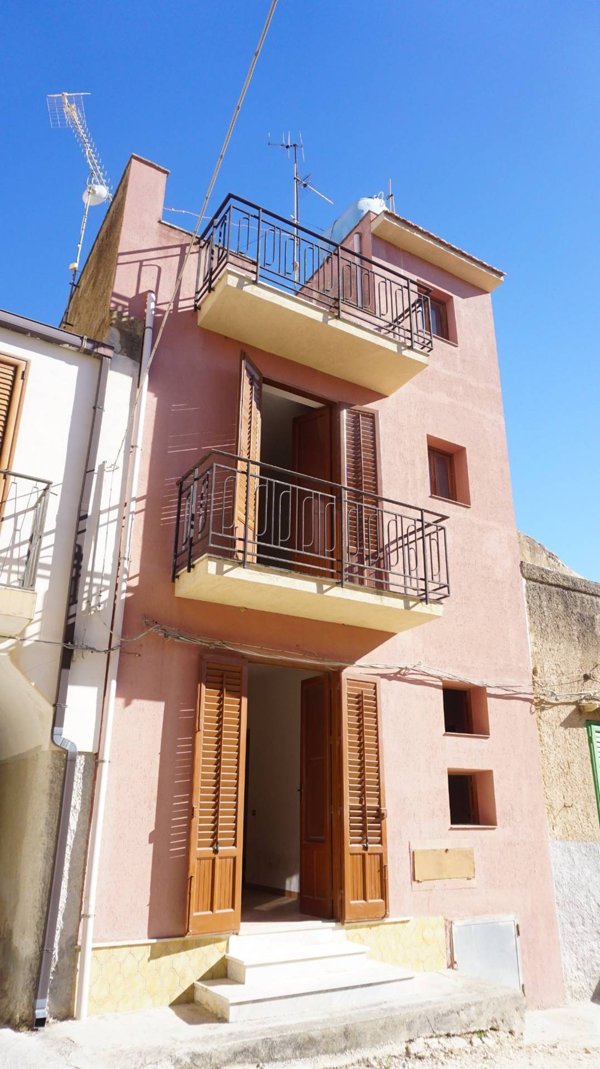 casa indipendente in vendita a Castelvetrano