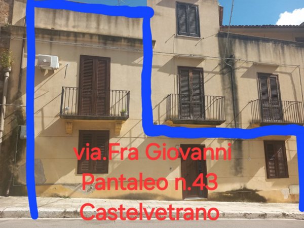 casa indipendente in vendita a Castelvetrano