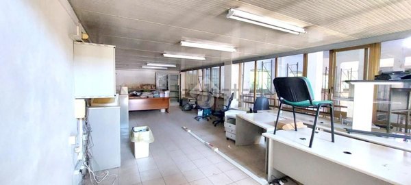 locale di sgombero in vendita a Castelvetrano