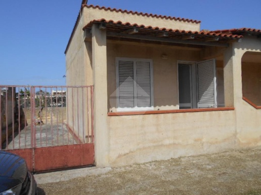 casa indipendente in vendita a Castelvetrano in zona Triscina di Selinunte