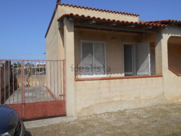 casa indipendente in vendita a Castelvetrano in zona Triscina di Selinunte