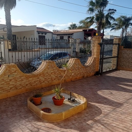 casa indipendente in vendita a Castelvetrano in zona Triscina di Selinunte