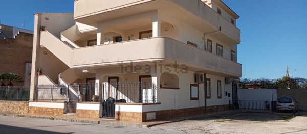 appartamento in vendita a Castelvetrano in zona Marinella di Selinunte