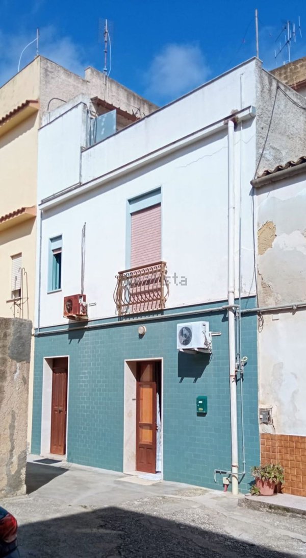 casa indipendente in vendita a Castelvetrano