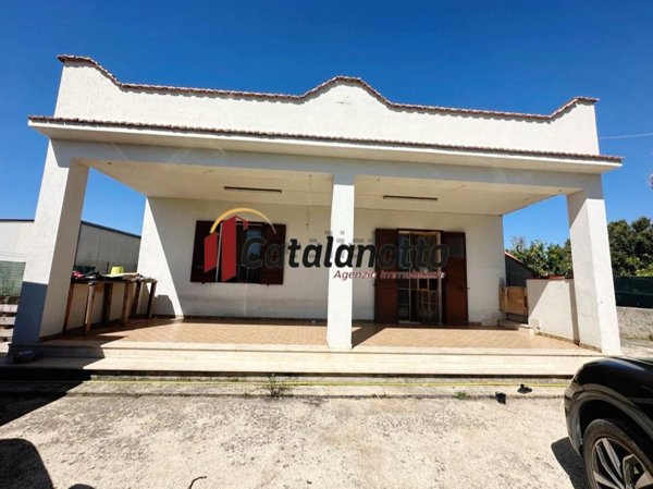casa indipendente in vendita a Castelvetrano