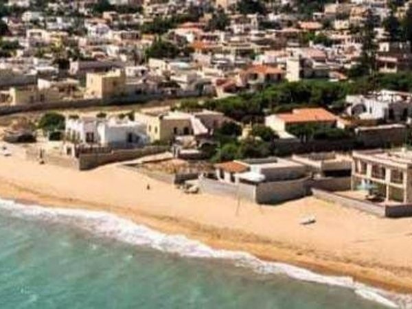 casa indipendente in vendita a Castelvetrano in zona Triscina di Selinunte