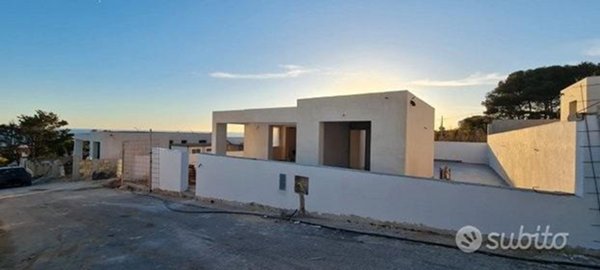 casa indipendente in vendita a Castelvetrano in zona Triscina di Selinunte