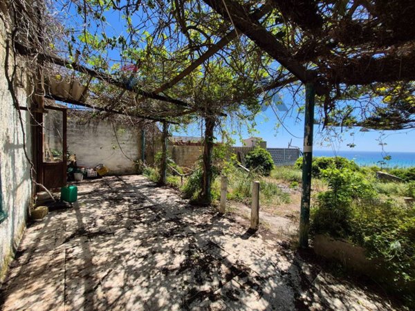 casa indipendente in vendita a Castelvetrano in zona Triscina di Selinunte