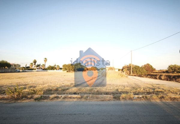 terreno edificabile in vendita a Castelvetrano in zona Marinella di Selinunte