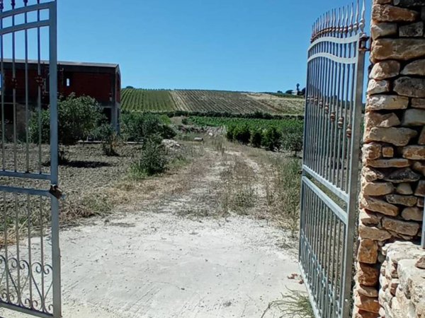 casa indipendente in vendita a Castelvetrano in zona Marinella di Selinunte