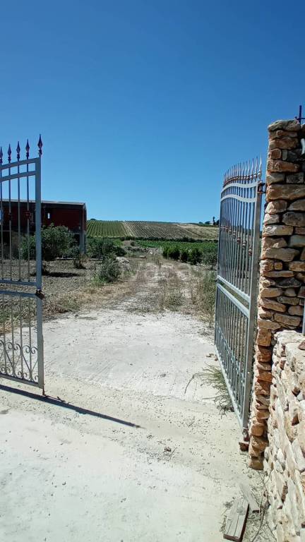 casa indipendente in vendita a Castelvetrano in zona Marinella di Selinunte