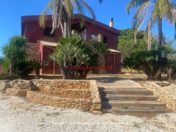 casa indipendente in vendita a Castelvetrano