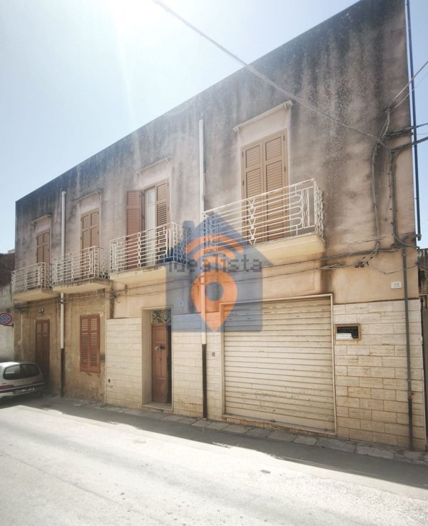 casa indipendente in vendita a Castelvetrano