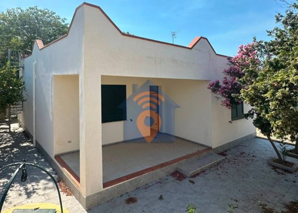 casa indipendente in vendita a Castelvetrano in zona Triscina di Selinunte