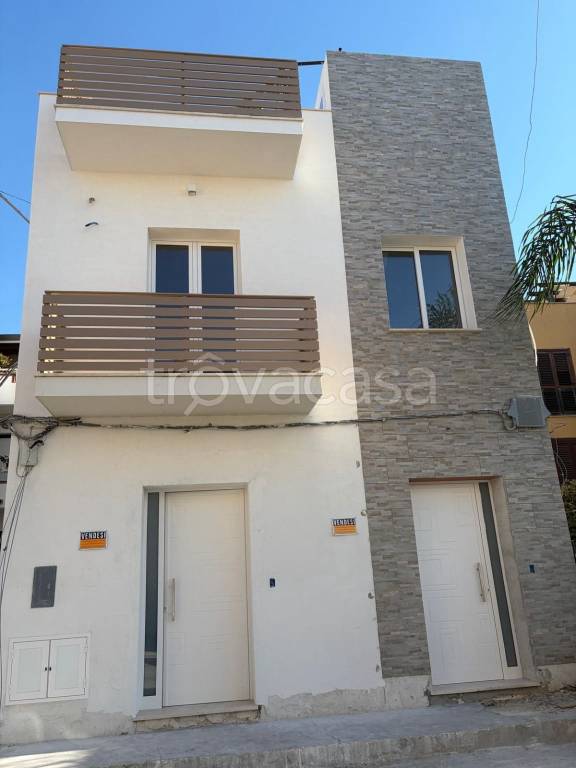 appartamento in vendita a Castelvetrano in zona Marinella di Selinunte