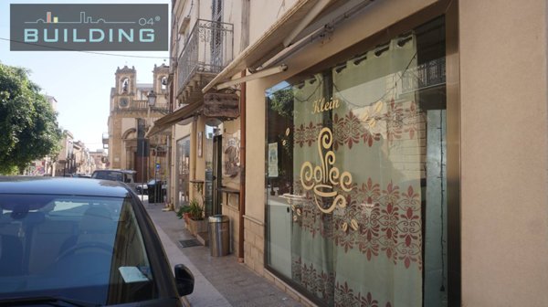 locale commerciale in vendita a Castelvetrano