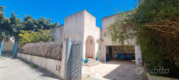 casa indipendente in vendita a Castelvetrano in zona Marinella di Selinunte