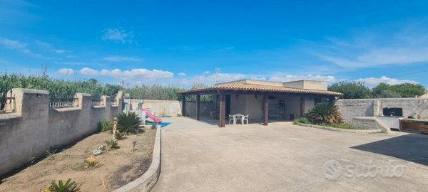 casa indipendente in vendita a Castelvetrano in zona Triscina di Selinunte