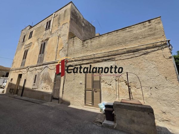 casa indipendente in vendita a Castelvetrano