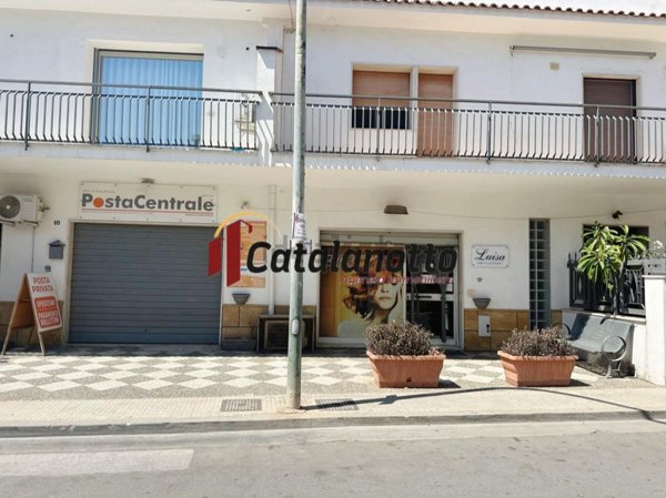locale commerciale in vendita a Castelvetrano
