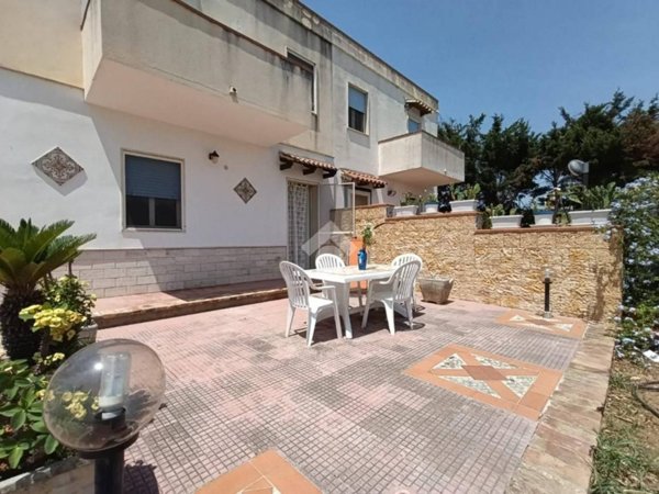 casa indipendente in vendita a Castelvetrano in zona Marinella di Selinunte
