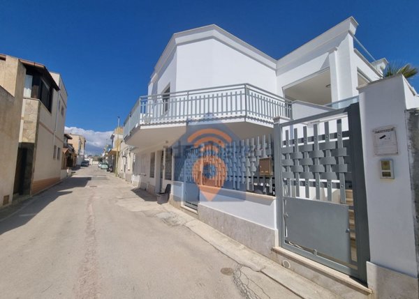 casa indipendente in vendita a Castelvetrano in zona Marinella di Selinunte