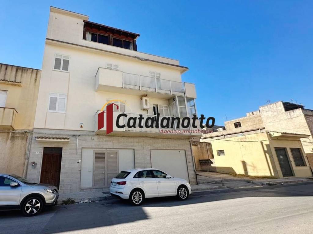 casa indipendente in vendita a Castelvetrano