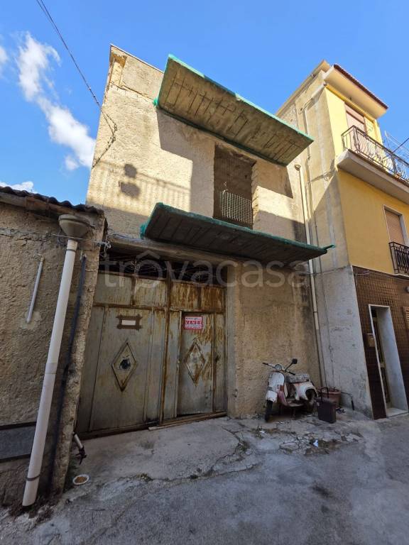 casa indipendente in vendita a Castelvetrano