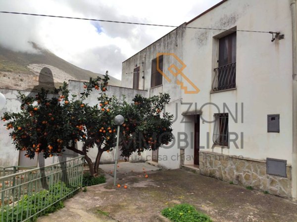 appartamento in vendita a Custonaci