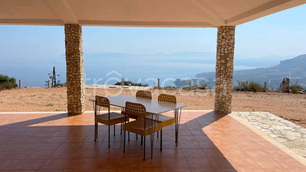 casa indipendente in vendita a Custonaci