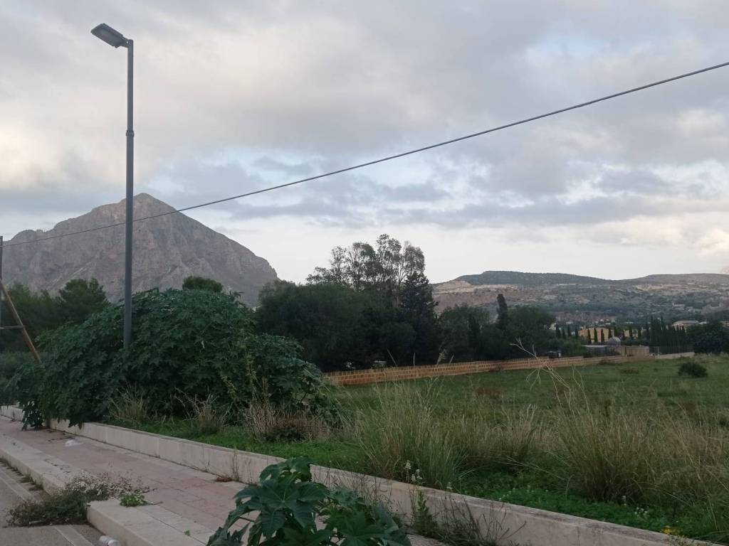 terreno agricolo in vendita a Custonaci in zona Cornino