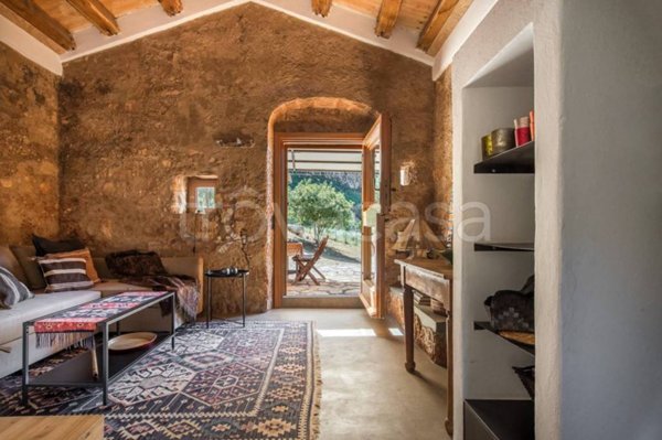 casa indipendente in vendita a Custonaci