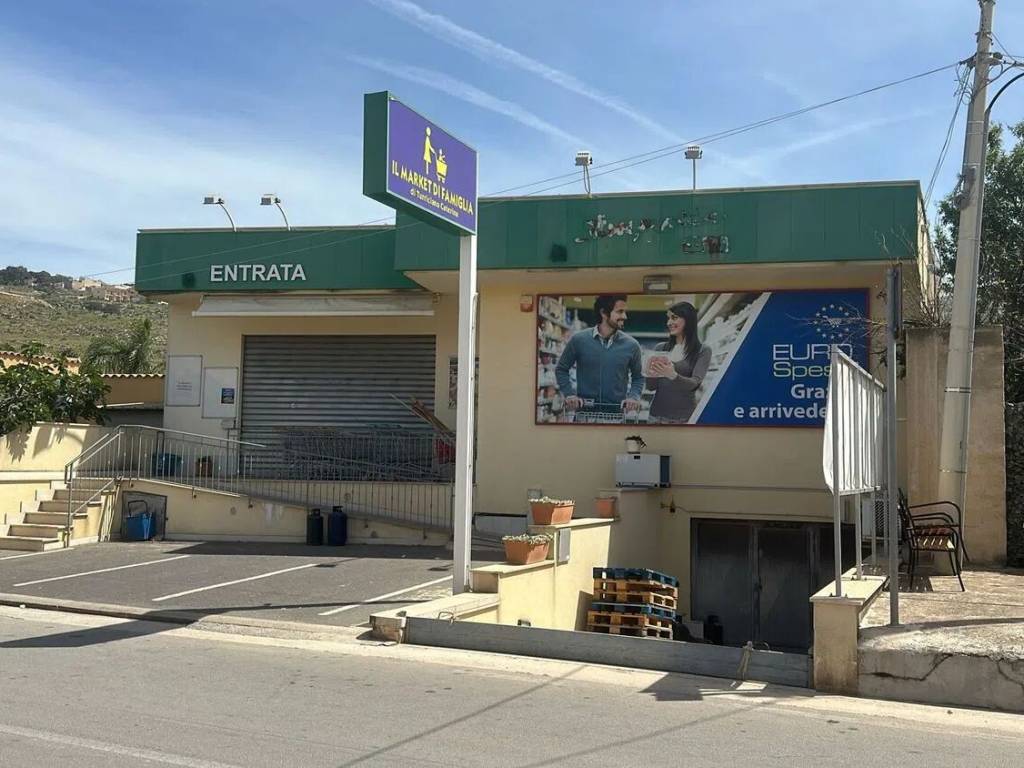 negozio in vendita a Custonaci