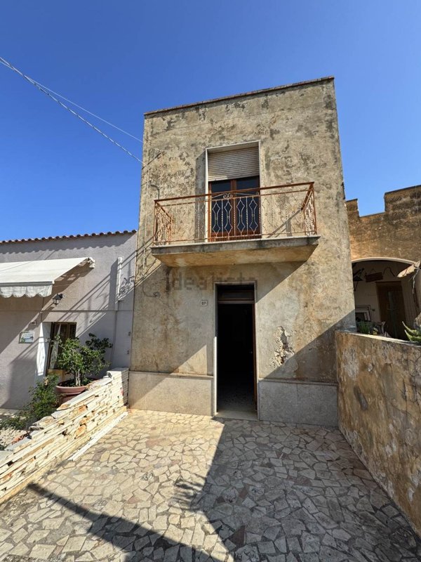 appartamento in vendita a Custonaci in zona Santa Lucia