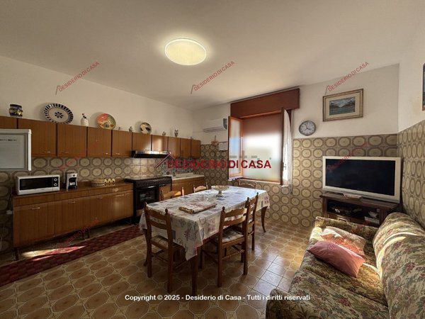 casa indipendente in vendita a Custonaci