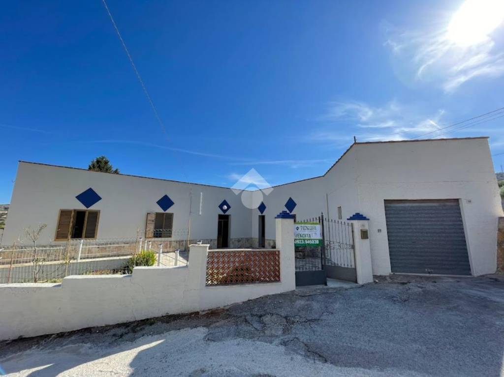 casa indipendente in vendita a Custonaci