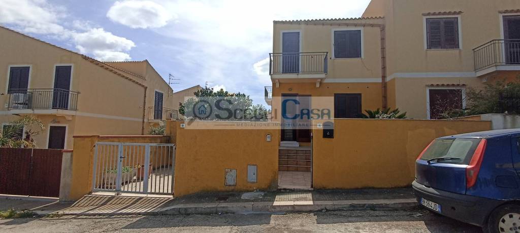 casa indipendente in vendita a Custonaci in zona Cornino