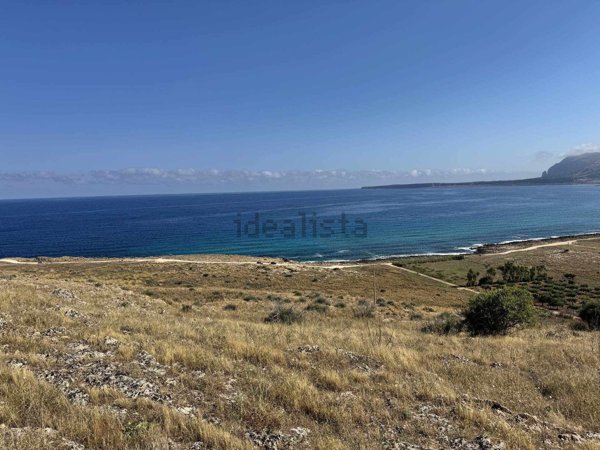 terreno edificabile in vendita a Custonaci